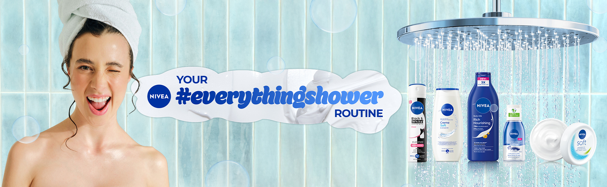 Ena od različic vizualne podobe projekta NIVEA everythingshower z navihano žensko, ki mežika in ima brisačo ovito okoli las.