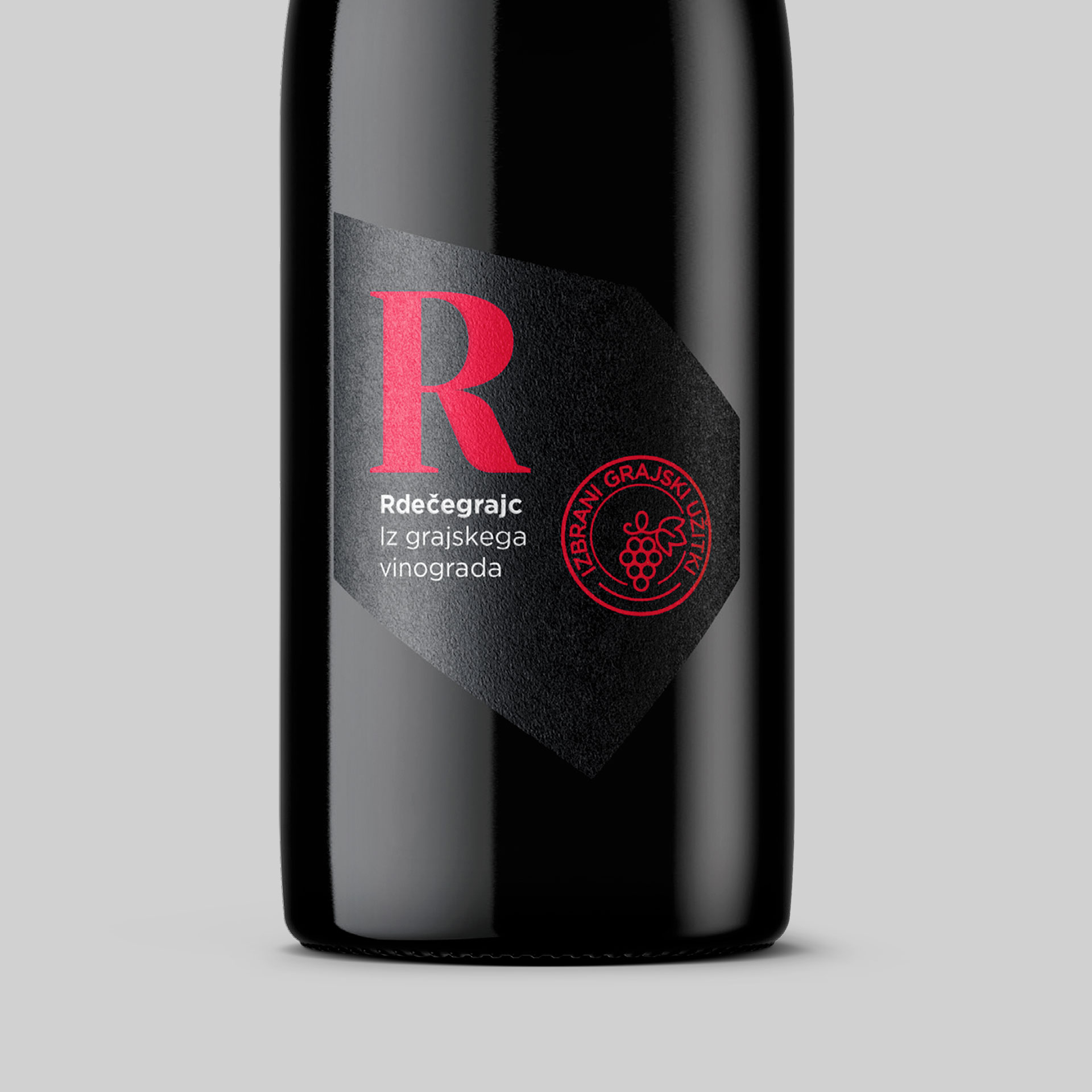 GRAJSKO VINO detajl nalepke steklenice
