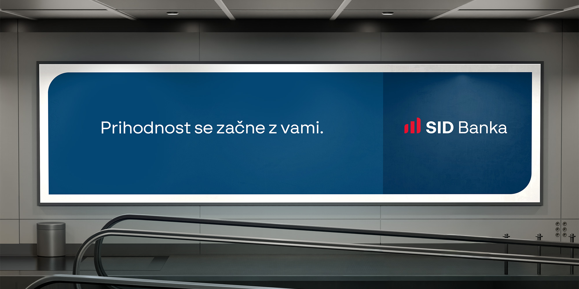 SID Bank – positioning slogan on a panel next to escalators